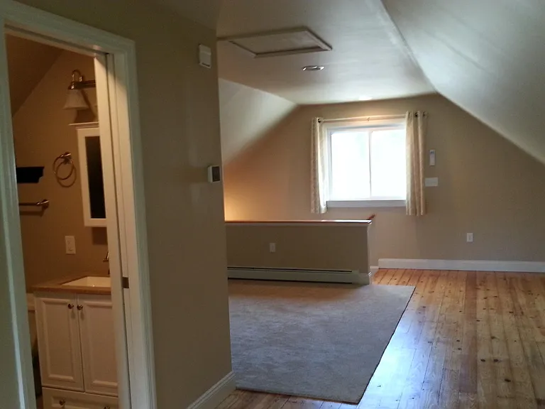 225 E Lincoln Ave — Photo 12