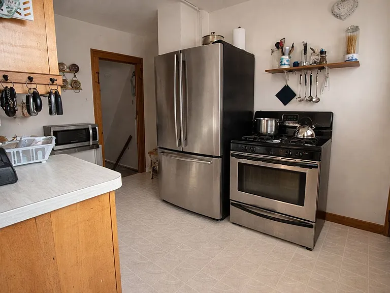 Broadview TownHomes — Photo 9