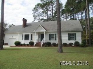 503 Blackledge Cir, Trent Woods, NC 28562