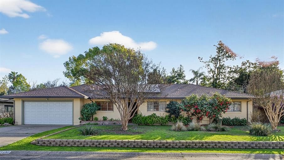 1st image of 1430 Claremont Way