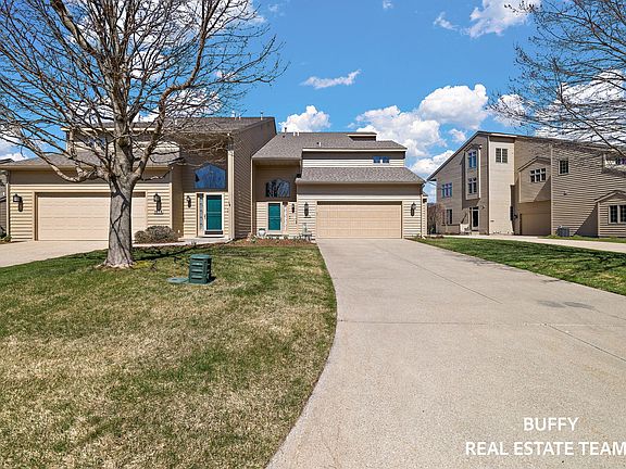 2nd image of 1671 E Harbour Towne Cir