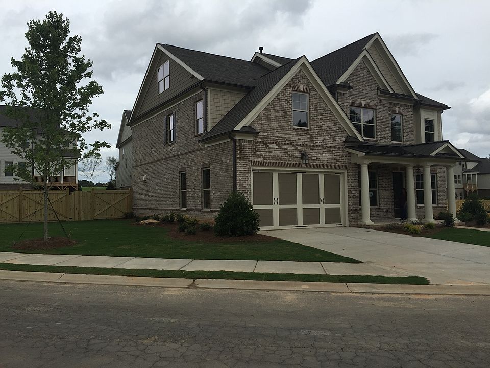 2nd image of 11425 Crestview Ter