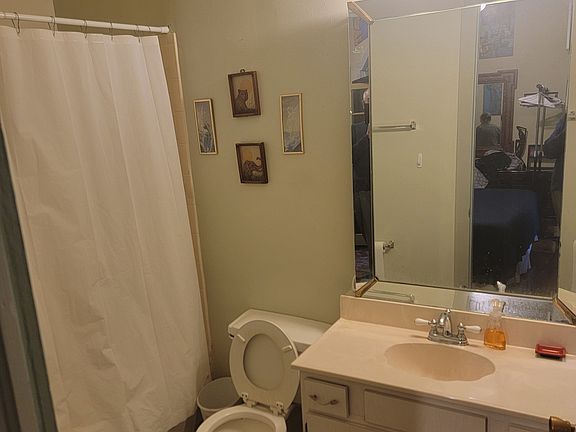 5th image of 1808 Esplanade Ave #3