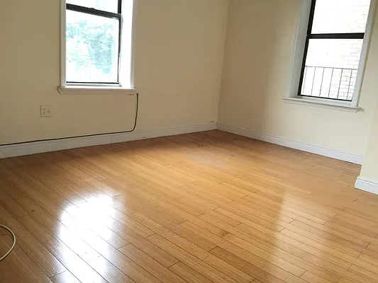 Rented by Zuz Realty | media 17