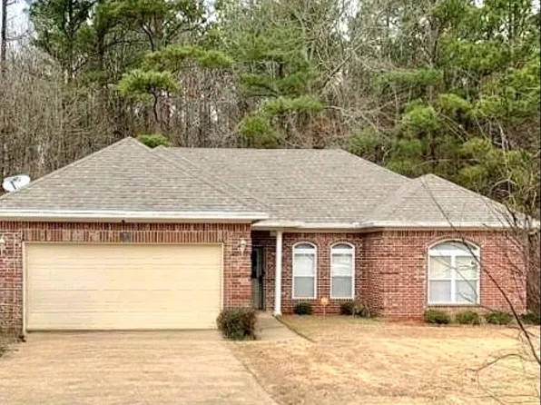 8 Tombstone Ct, Little Rock, AR 72209