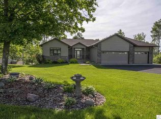4917 Wild Rose Trl, Hermantown, MN 55811