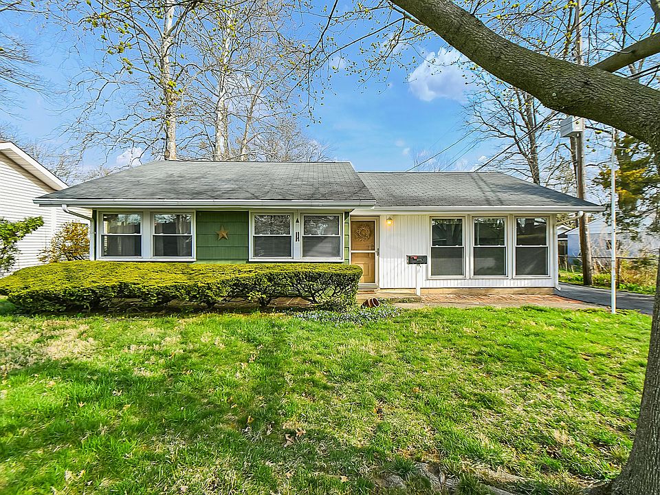 1st image of 5194 Gaymon Dr