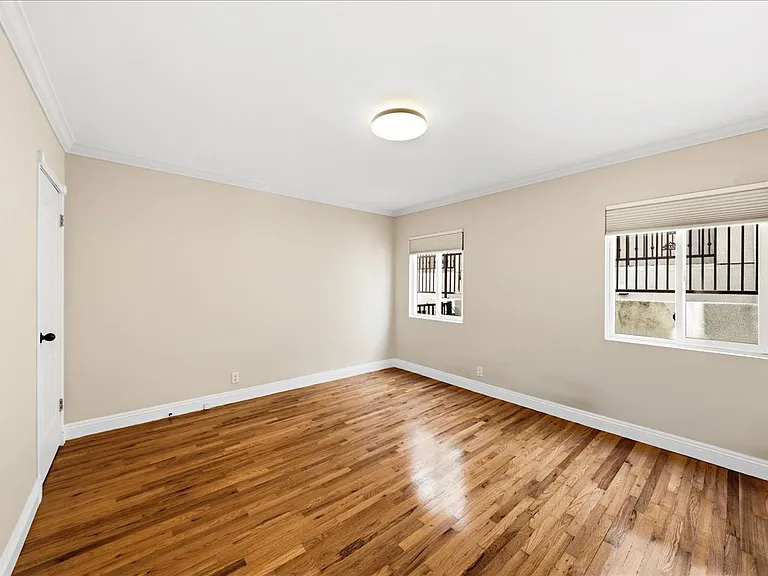 11719 Mayfield Ave #1 — Photo 14
