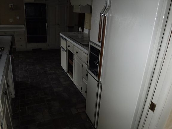 5th image of 31 W 168th St