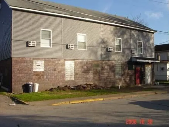 154 Ash St, California, PA 15419