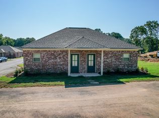 106 Quiet Valley Cv, Oxford, MS 38655