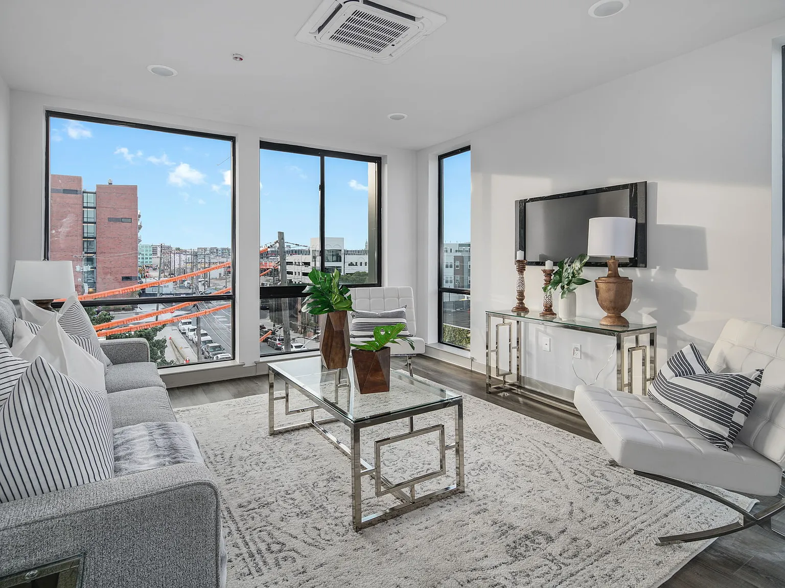 1 bed, $1,395 — Photo 2