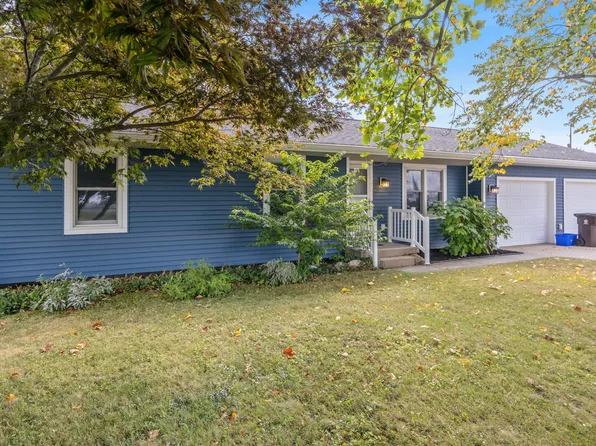 716 N Valley Ave, Fremont, MI 49412