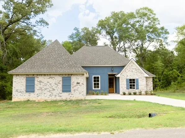 1025 Voss Rd, Stonewall, LA 71078