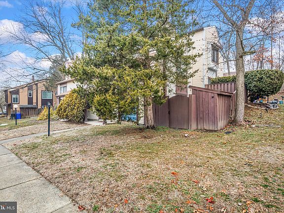 4th image of 7314 Split Rail Ln