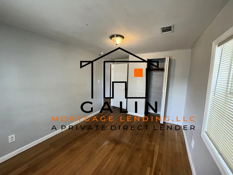 416 Gould St — Photo 6
