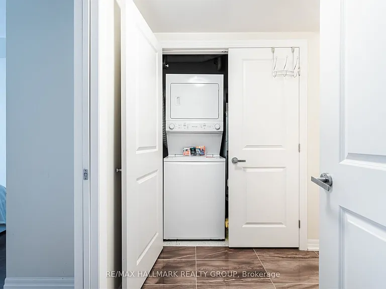 195 Besserer St #2106 — Photo 17
