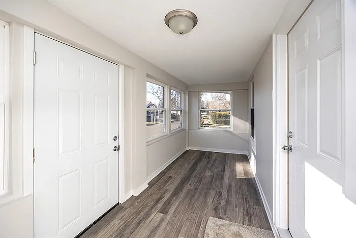 1332 E Sheridan Ave — Photo 2