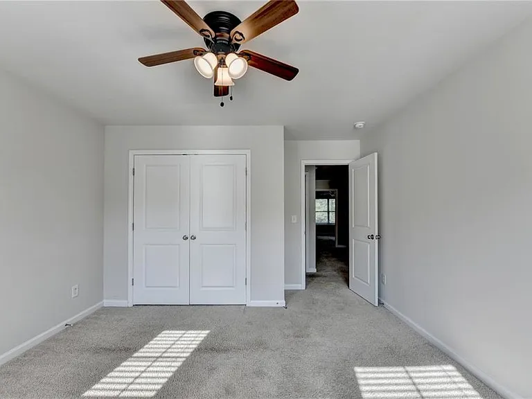 5535 Lightheart Ct — Photo 44
