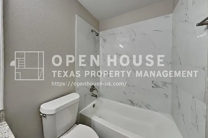 10406 Appaloosa Bay — Photo 17
