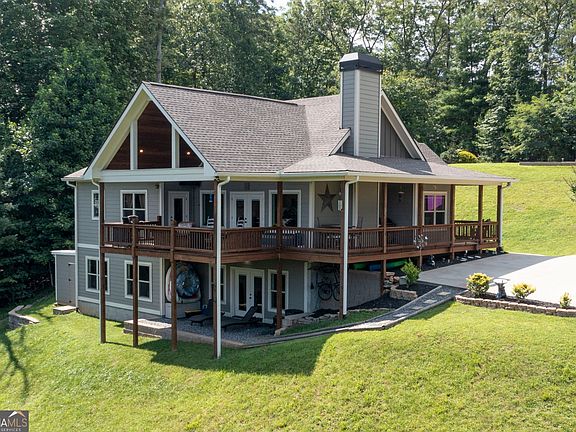 3rd image of 2079 Gallatin Rd