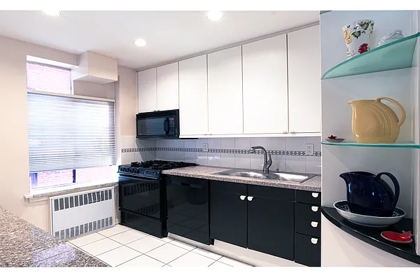 Sold by Compass | media 4