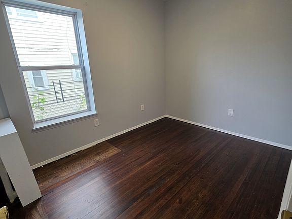 5th image of 130 W 4th St #1CA
