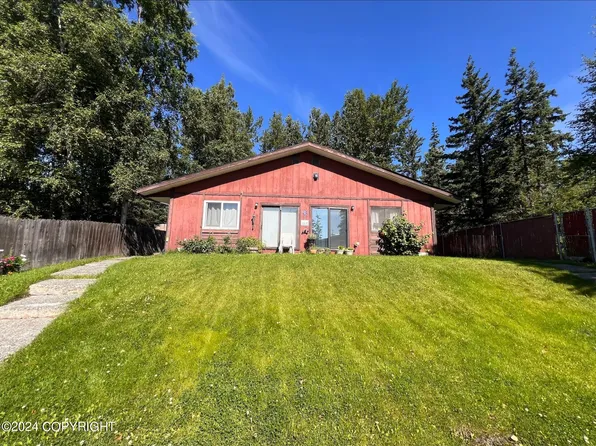 302 Lionheart Ct, Anchorage, AK 99508
