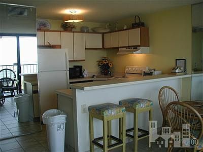 3rd image of 1615 S Lake Park Boulevard #312