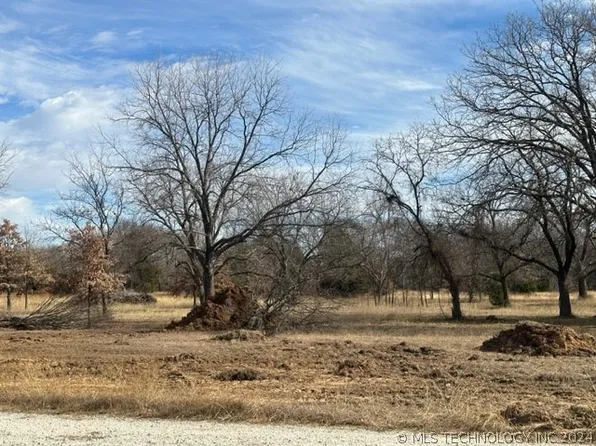 32 Cloud Ct, Kingston, OK 73439