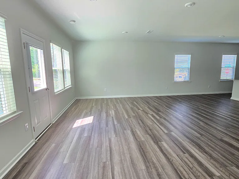 1117 Everton Ave — Photo 12