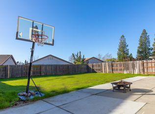 9268 Polmont Way, Sacramento, CA 95829