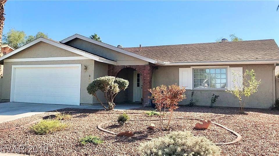 1st image of 2406 La Casa Dr
