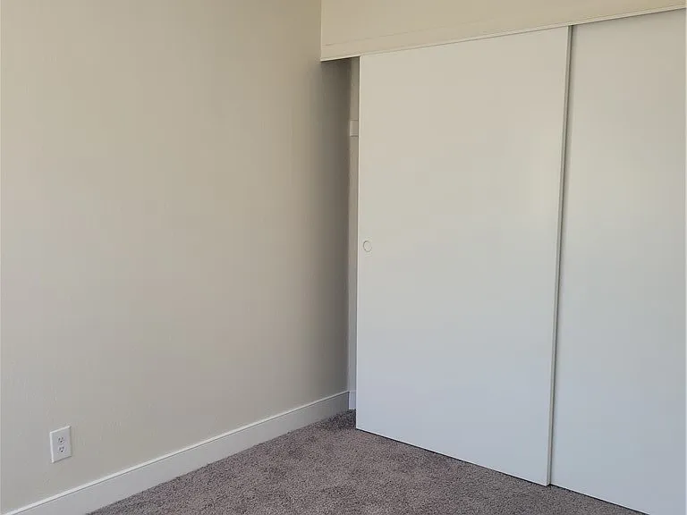 8428 Oyster Dr — Photo 25