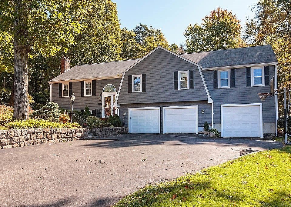 1st image of 48 Patricia Dr