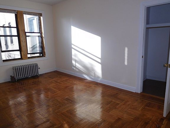 2nd image of 184 Clarkson Ave #05N