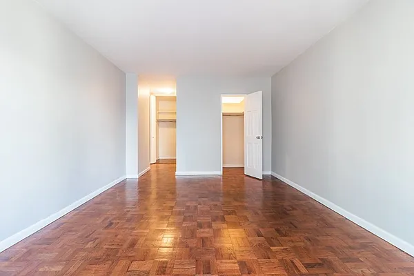 Rented by Charles H. Greenthal Management Corp | media 14