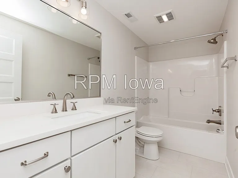 5901 NE Sherman Dr — Photo 23