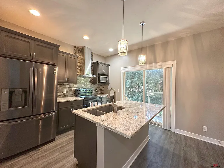 3445 S St — Photo 11