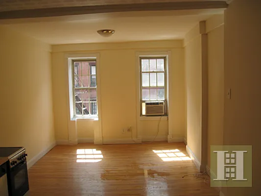 Rented by Halstead Real Estate | media 9