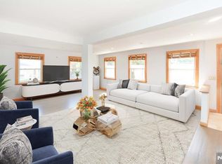 93 Copley Ave, Teaneck, NJ 07666