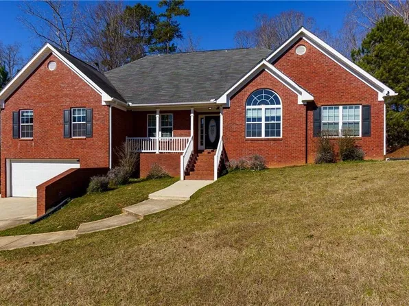 172 Alexander Dr, McDonough, GA 30252