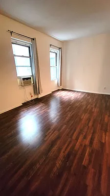 Rented by Oxford Property Group | media 8