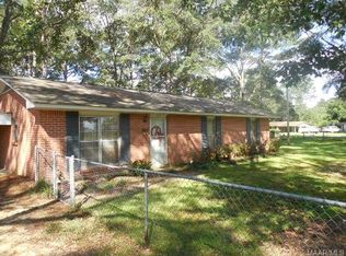 159 Hillhedge Rd, Elmore, AL 36025