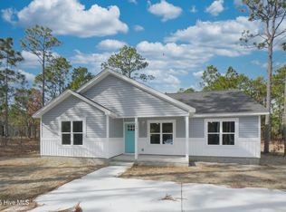 649 Prospect Rd, Southport, NC 28461