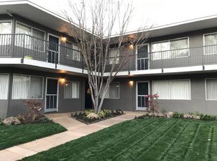 515 Chestnut St #204, San Carlos, CA 94070