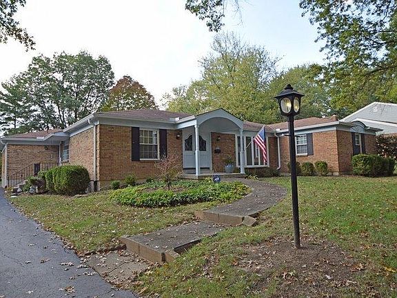 2nd image of 7233 Greenfarms Dr