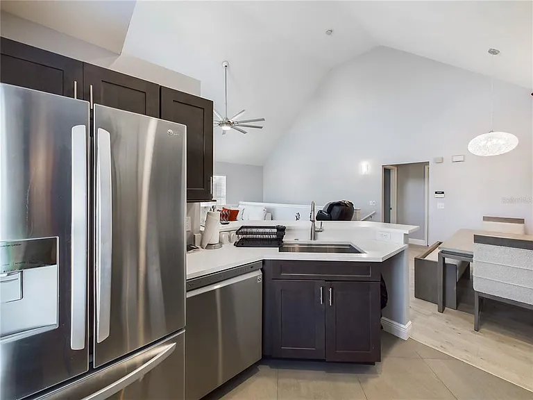5521 Rosehill Rd #203 — Photo 10