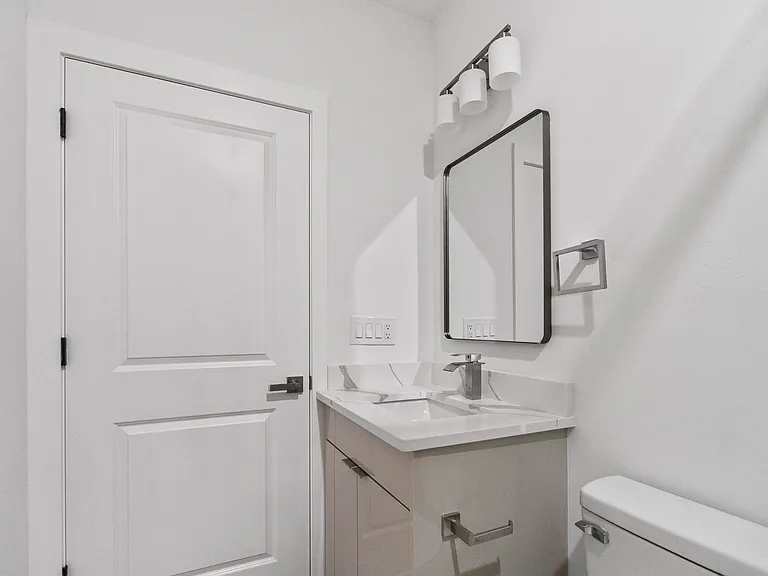 214 Singer St #1 — Photo 19