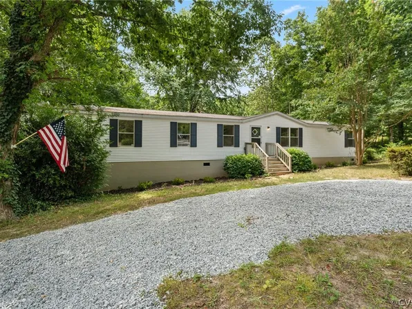 1172 Hendricks Rd, Pamplin, VA 23958
